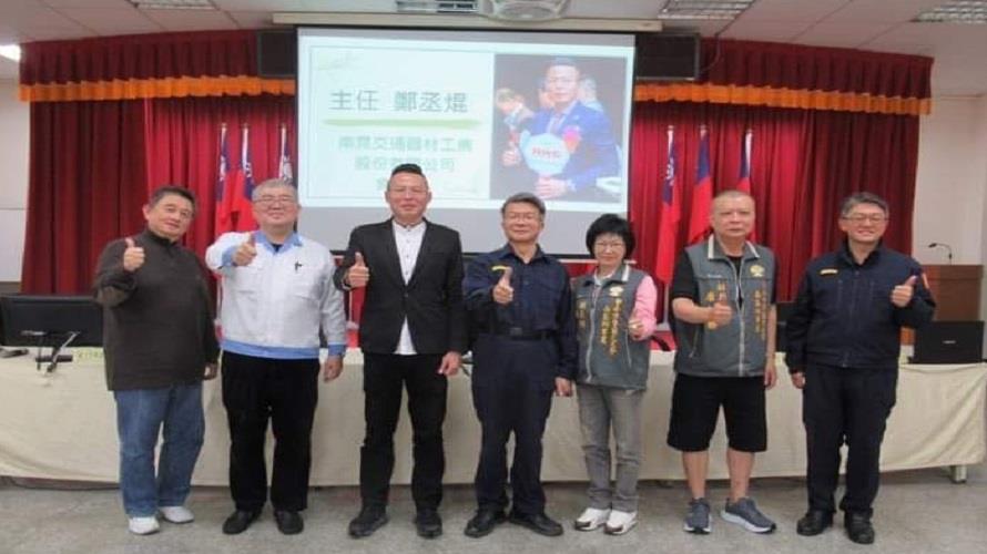 台南南區警友辦事處春節慰問不打烊